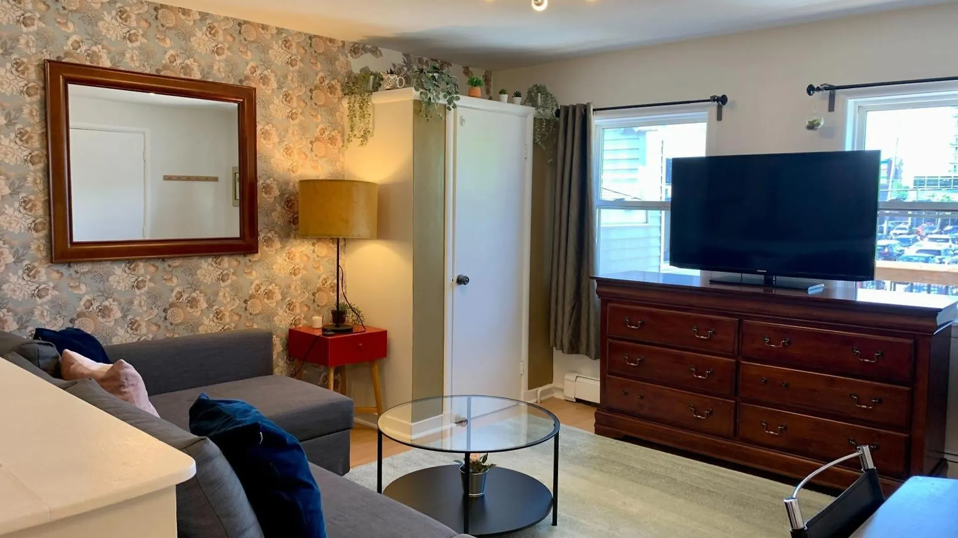 핼리팩스 New! Tastefully Designed 1-Bdrm, Charming North End, #3 아파트